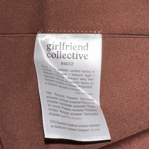 Girlfriend Collective Compressive High-Rise Capri Brown Size Medium - Picture 5 of 9